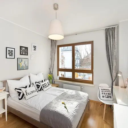 Apartment Enter House Aquarius